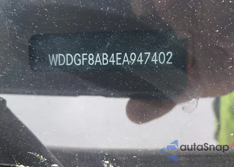 2014 Mercedes-Benz C 300 Luxury 4Matic/Sport 4Matic z USA, uszkodzony, nr VIN WDDGF8AB4EA947402